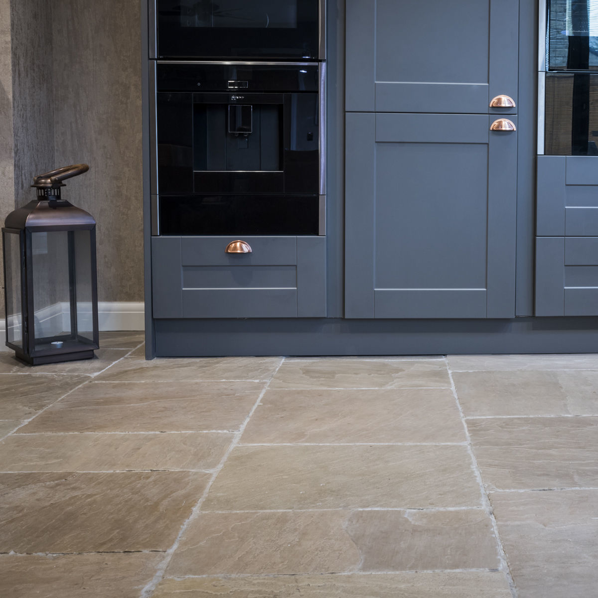 Brushed & Tumbled Avondale Limestone Tiles | StoneSuperstore