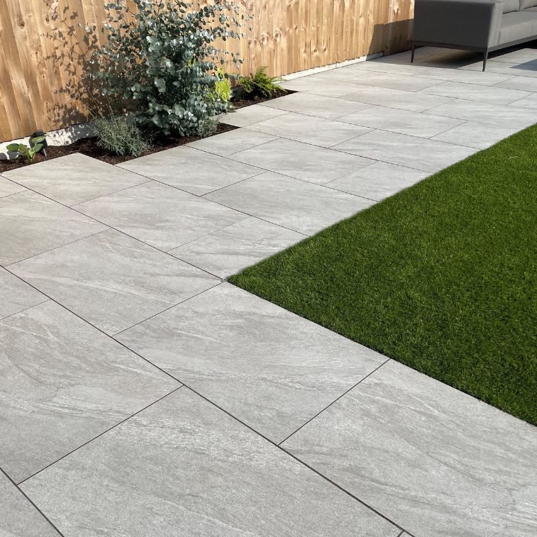 Lagos Grey Porcelain Outdoor Paving Slabs | StoneSuperstore