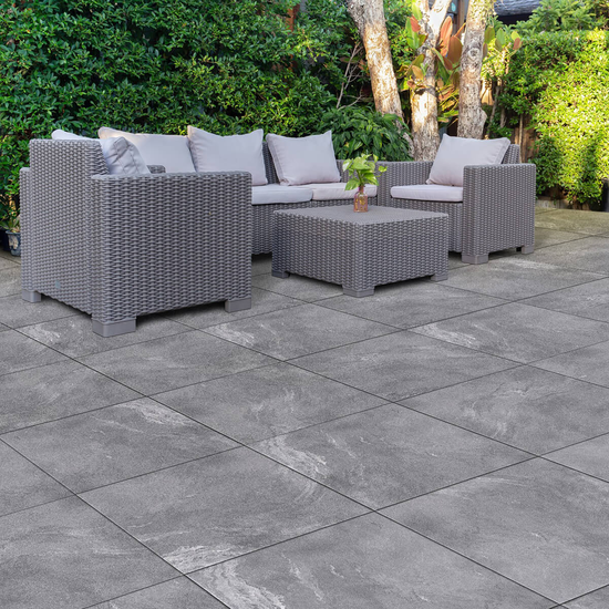 Outdoor Paving Slabs for Gardens & Patios | StoneSuperstore